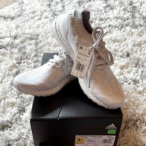 ULTRABOOST UNCAGED DNA